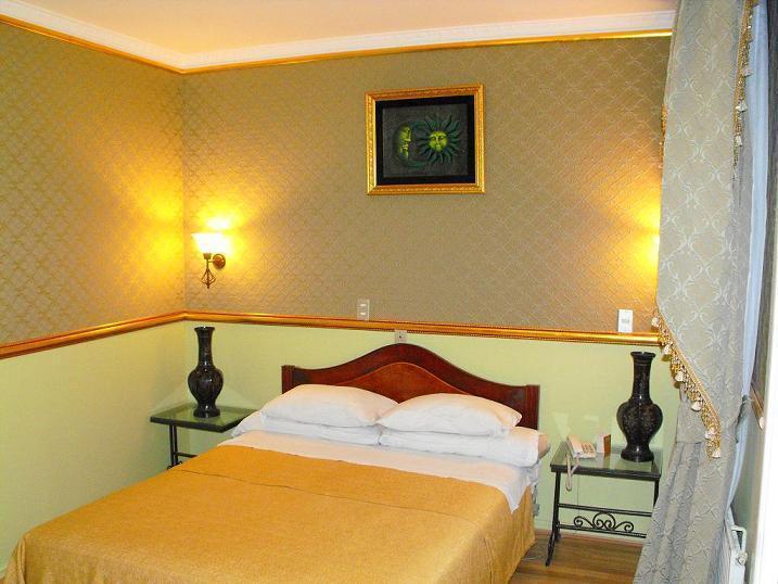 Hotel Espana — Fotos 1
